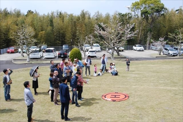 海と温泉のリゾート、南紀白浜でドローンイベント開催！【ドローンフェスタ in 白 - 屋外でもドローン体験会を実施！（2）